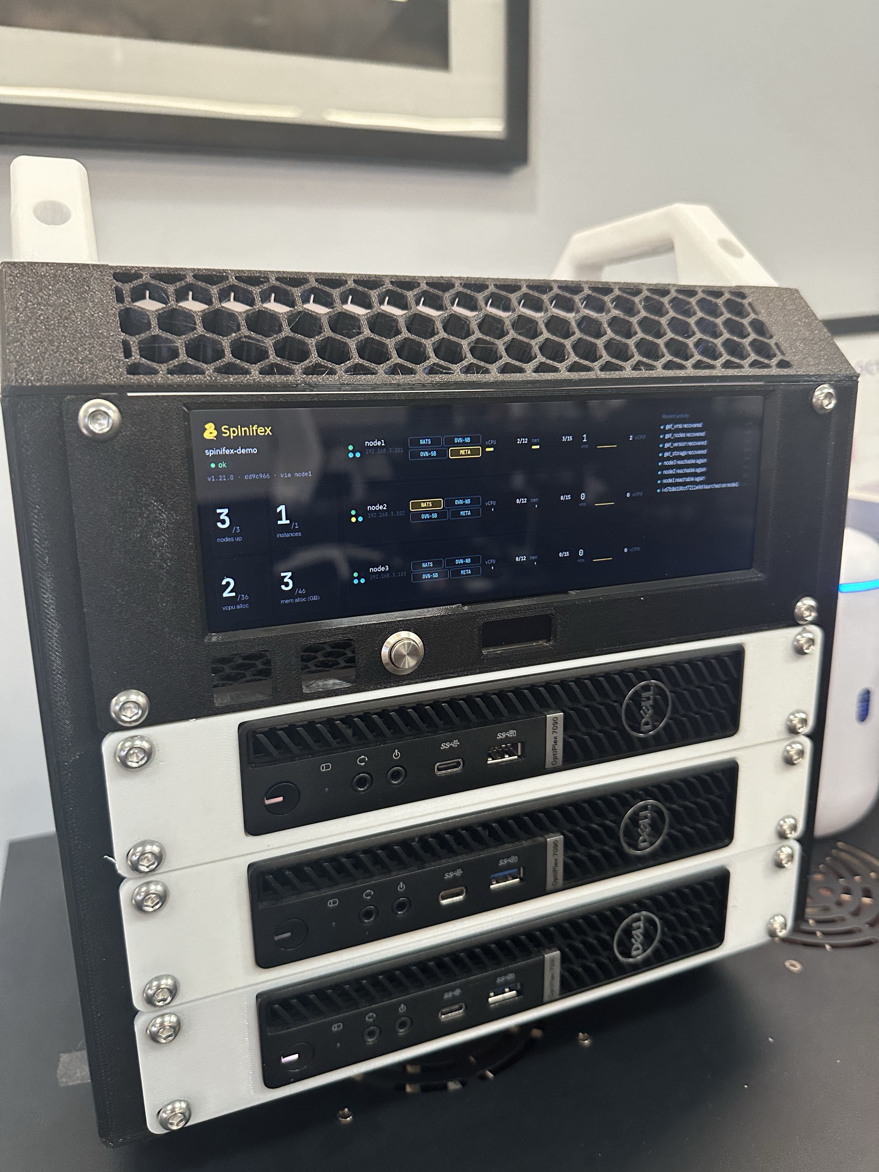 Mulga lab 10 inch rack